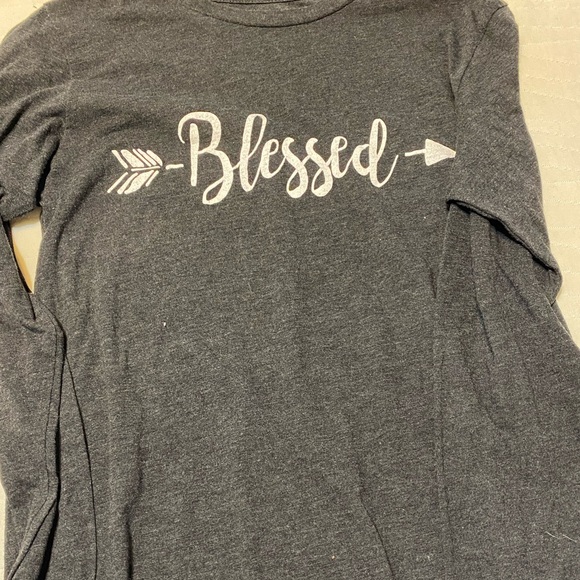 Long sleeve dark grey Blessed t-shirt - Picture 3 of 3